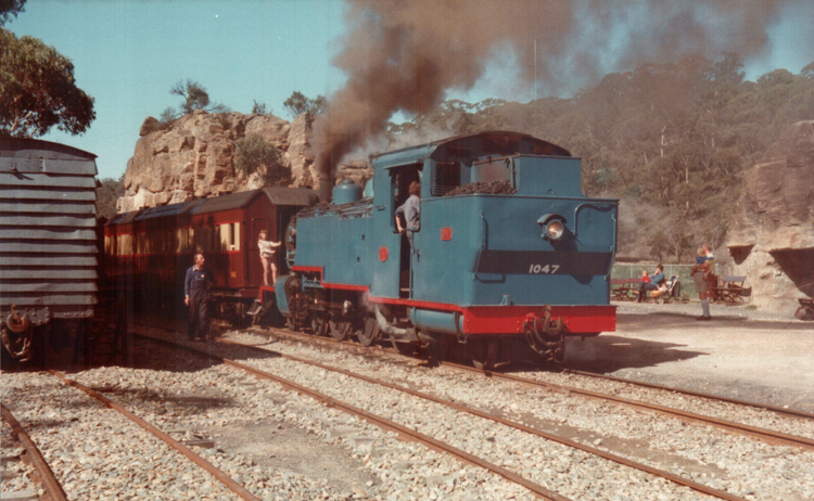 Preserved Steam Locomotives Down Under - DD17 1047